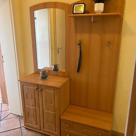 Appartement Schone In Messe Nahe Mit Privatparkplatz Duisburg